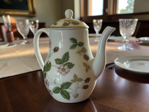 Wedgwood wild strawberry mini - strawberry,