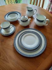 Royal Doulton Sherbrooke - 8 Piece Dinnerware Set