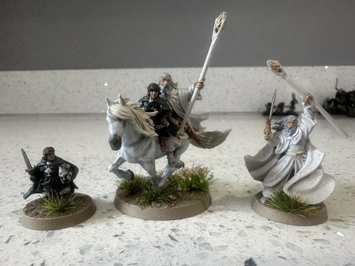 Middle earth lord of the - -,