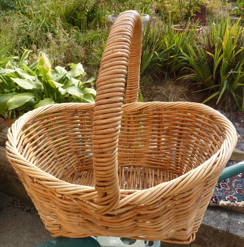 Large vintage traditional - vintage,
