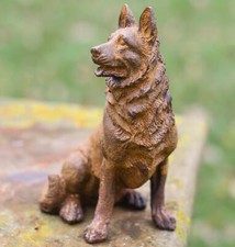 Stunning Sitting German Shepherd Sculpture - Indoor & Outdoor Ornament