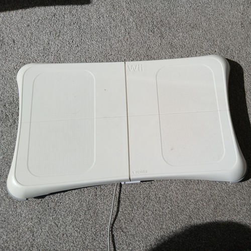Nintendo wii fit - nintendo, plus