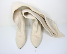 white ribbed over the knee