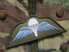 CURRENT BRITISH ARMY PARACHUTE REGIMENT AIRBORNE FORCES PARACHUTE WINGS colour