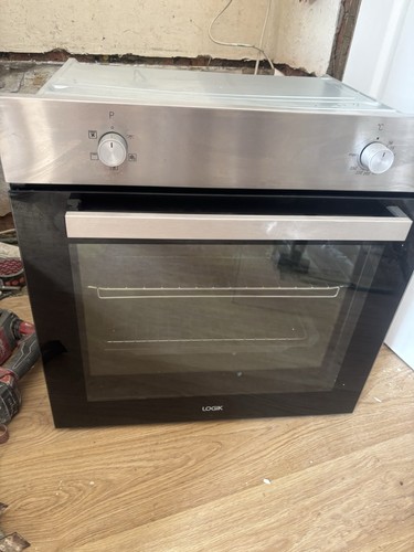 Nearly new built oven - new,