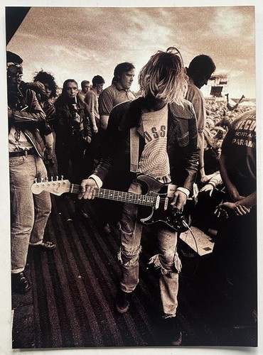 Kurt cobain 2002 - full, page