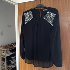 Billie and Blossom Women's Top Size 18