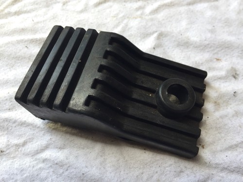 Yamaha ybr125 fuel - tank, rubber