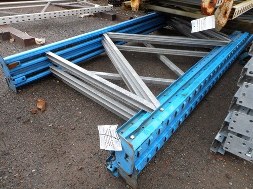 Apex pallet racking upright - pallet,