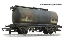 Hornby Shell TTA Oil / Fuel tank wagon  *PRO WEATHERED LOOK*