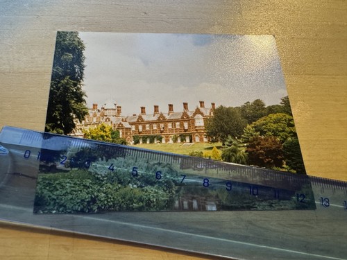 Photo sandringham house near - photo,
