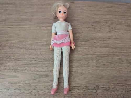 Ballerina sindy doll needs - ballerina,