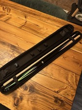 BCE Riley 2-Piece Snooker Cue 17oz with Power Glide Hard Case And Zest Chalk