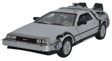 Welly 22443W DeLorean Back to