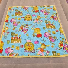 VTG Childrens 40"x42" Quilt