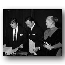 Frank Sinatra Photo 8x10