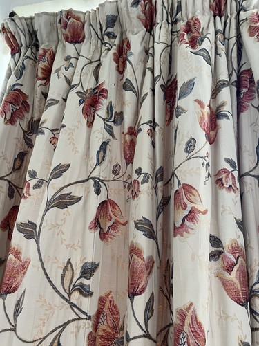 Colefax and fowler - colefax, curtains