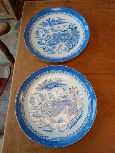 Blue white willow pattern - 2,