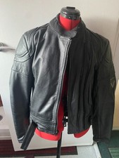 FRANK THOMAS BLACK LEATHER BIKER JACKET WITH BACK & ELBOW PROTECTORS: SIZE 14/40