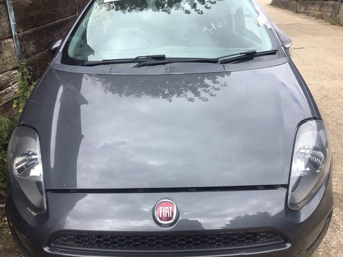 Fiat grande punto bonnet - punto, in