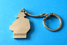 Vintage Courvoisier Cognac Key Ring. Brandy. Keyring. Metal. Napoleon.