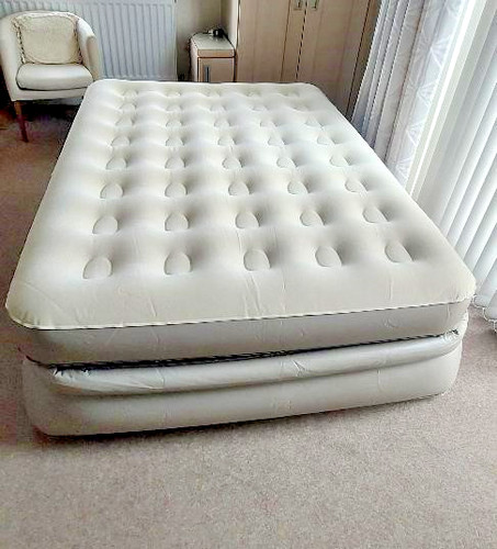 Double inflatable airbed with - inflatable,