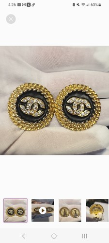 Authentic vtg chanel gold - authentic,