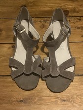 Marks and Spencer Footglove