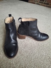 Black boots size 5 White Stuff