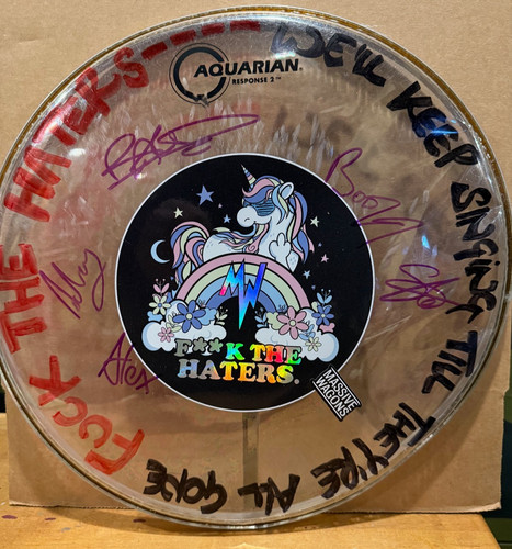 Massive wagons autographed - massive,