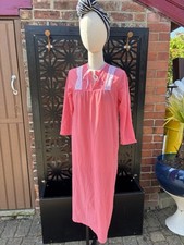 Vintage pink nylon nightdress - ,