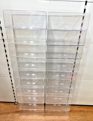 Flawed 10x clear acrylic - clear,