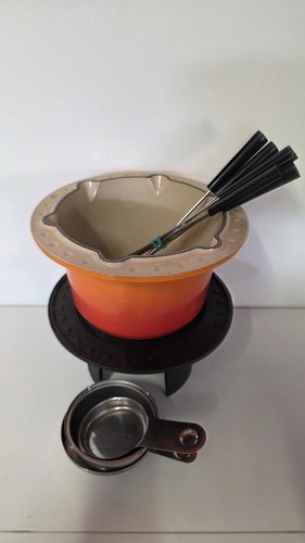 Creuset cast iron - cast, volcanic