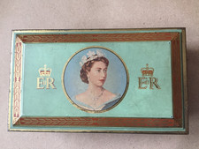 1953 Queen Elizabeth II Coronation tin WD & H O Wills, Wild Woodbine Cigarettes