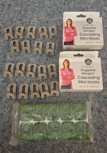 Joy mangano huggable hangers - mangano,