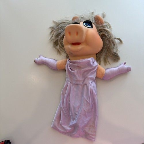 Vtg miss piggy hand - vtg,