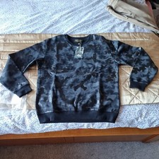 *NEW Valentino Camo star Men's Sweatshirt Camouflage Stars  Size L