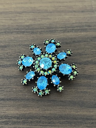 Vintage starburst flower - vintage,