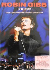 ROBIN GIBB (BEE GEES) IN CONCERT (LEDREBORG CASTLE, LEJRE, DENMARK ON 15/8/2009)