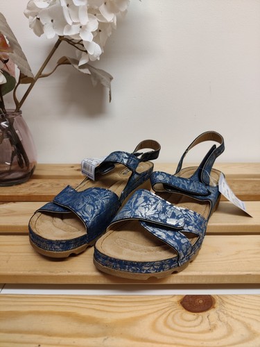 Pavers womens bnwt blue - bnwt,
