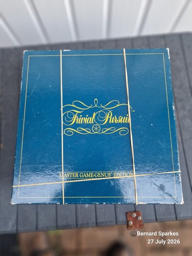 Trivial pursuit master - pursuit, game