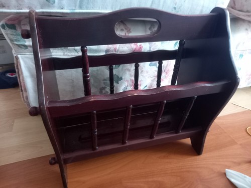 Vintage wooden magazine rack - wooden,