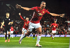 Zlatan Ibrahimovic Hand Signed