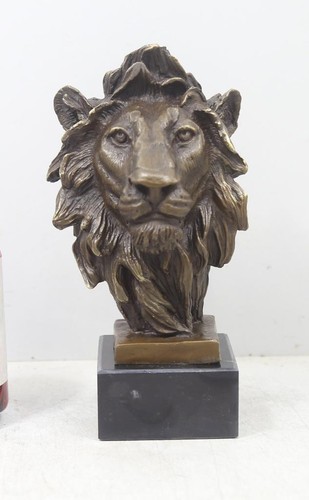 Bronze sculpture lion s - sculpture, a