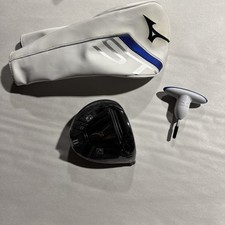 BRAND NEW!!! MIZUNO STG 220