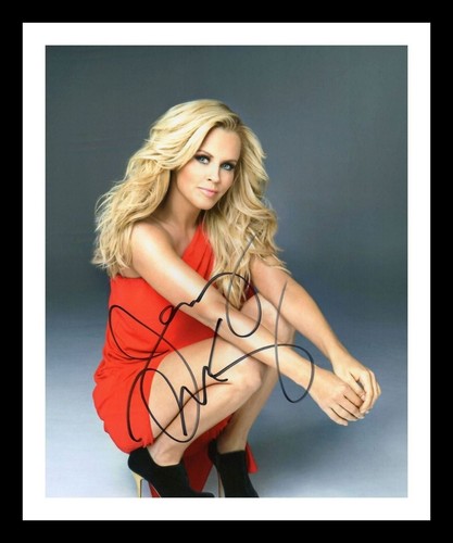 Jenny mccarthy autograph - mccarthy,