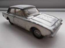 dinky ford corsair 2000e