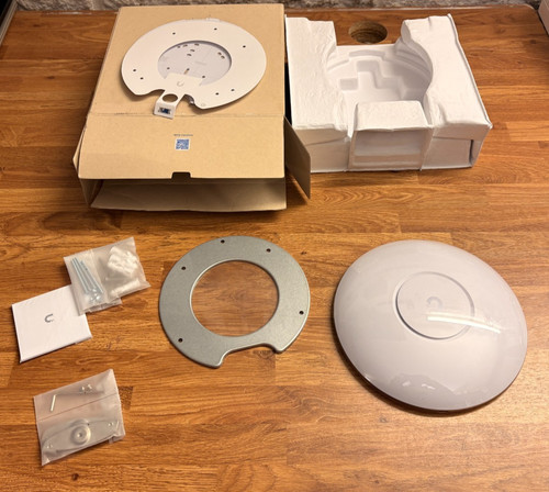 Ubiquiti unifi pro - pro, –