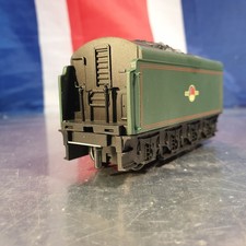 Hornby OO Class A4 Non Motorised Tender!