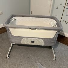 Chicco Next2me Rocking Crib Dream.  Mattress, Sheet And Travel Bag.